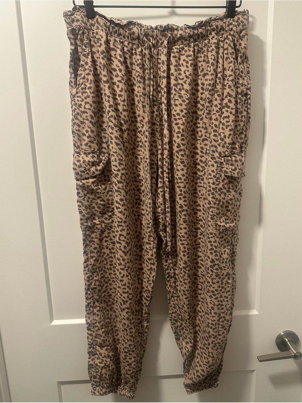 Leopard Cargo Joggers - Picture 4 of 4
